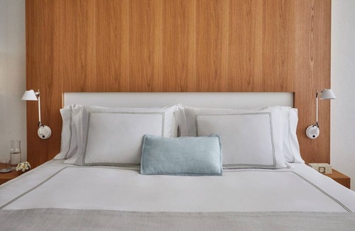 Zona Hotelera Casa | Perfect Views! Ocean View, Private Balcony, Pool & Spa, Steps to Hotelera Beach!