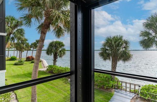 Marco Island Casa | Perfect Waterfront Getaway on Marco River