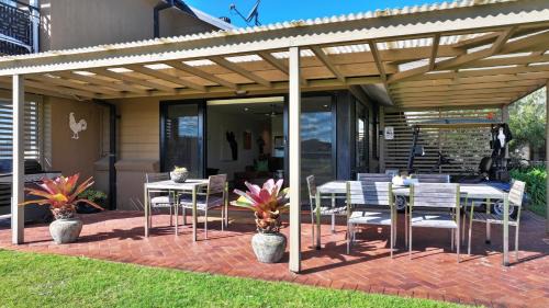 Salamander Bay Apartamento | Perfect weekend getaway plus golf at your doorstep