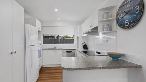 Banksia Beach Casa | Perfectly Located Holiday Retreat