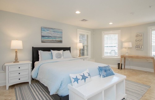 Historic Hill Casa | Perfectly Located Modern Home