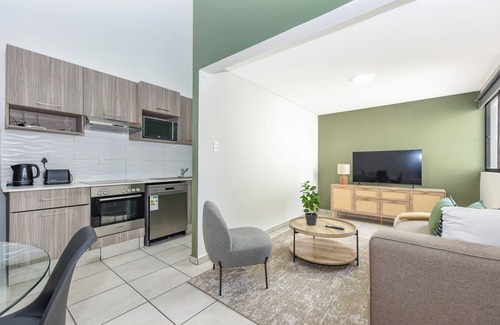 Parkwood Apartamento | Perfectly Located 1 Bed Apt | Corporate Traveller