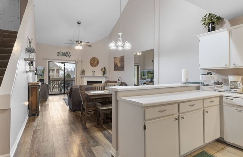 Table Rock Condominio | Perfectly On Pointe 3 Bedroom Condo by Redawning