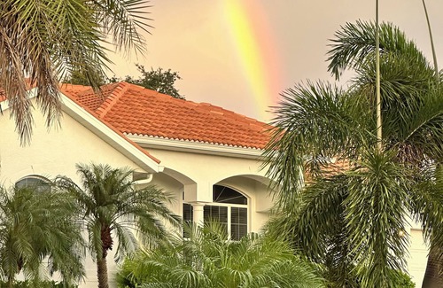 Cape Haze Casa | Perfectly peaceful among palm tree farm in Placida.