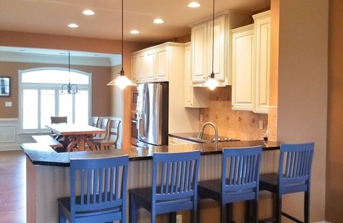 Long Neck Casa | Perfectly situated, great view, sleeps 10+.