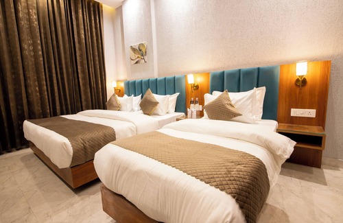 Tapovan Hotel | Perfectstayz Laxmi Heritage