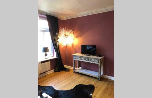Mitte Apartamento | Perfekter Altbaucharme in zentraler Lage !