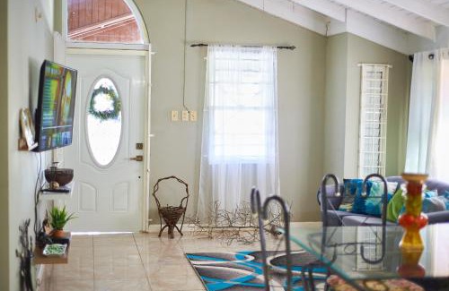 Spot Valley Housing Scheme Casa | Pergola House 1 or 2 bedrooms