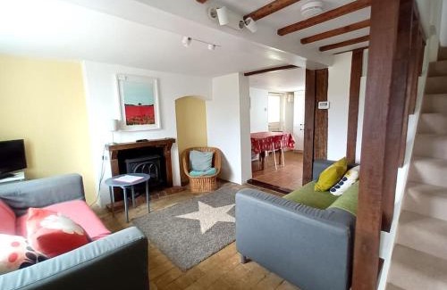 Woodbridge Casa | Period Cottage near Suffolk Coast and Forest