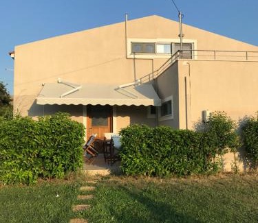 Eresos-Antissa Casa | Perivoli House B