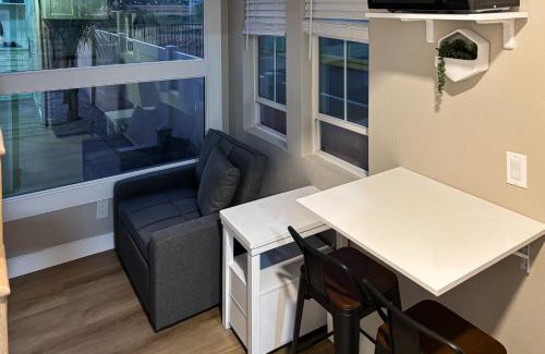 Perris Hotel | Perris Tiny Home Paradise
