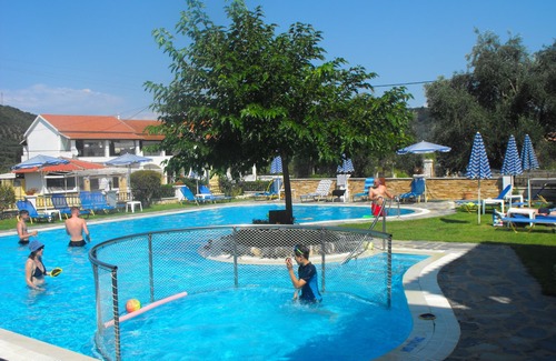 Agios Stefanos Avliotes Apartamento | Perros Hotel