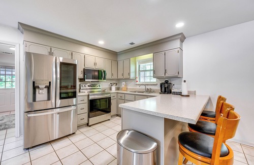 Perry Casa | Perry Family Home on 2 Acres w/ Private Pool