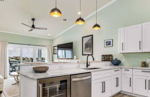 Ono Island Condominio | Pescador Landing B5 | Beach Access | Walk to FloraBama | My Beach Getaways