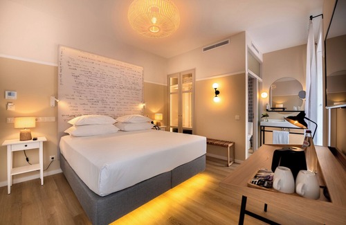 Camara de Lobos Hotel | Pestana Fisherman Village