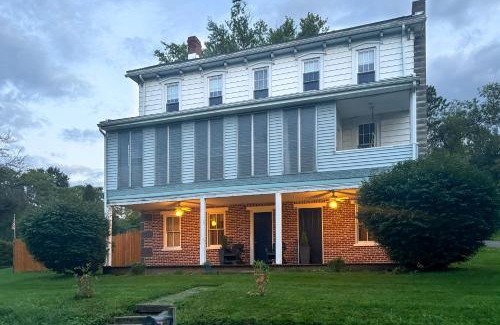 Rossville Casa | Pet and Family Friendly! Home with Fenced Yard and Deck