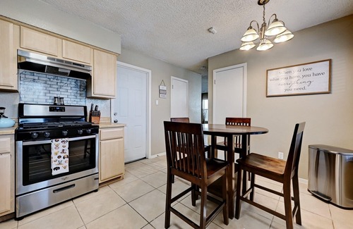 Pflugerville Casa | Pet & Family-Friendly | Newly Remodeled 3BR/2.5BA | Close to i35, Park, Trails