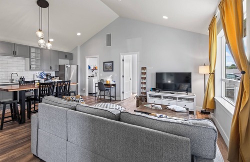 Montrose Casa | Pet & Family Friendly, Mountain Views, Downtown Montrose 20 Min to National Park