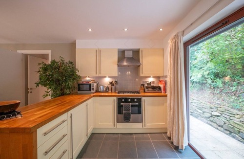 Carnon Downs Cabaña | Pet free Croft Cottage