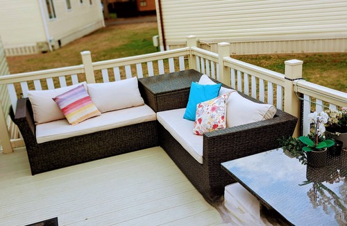 York Casa | PET FRIENDLY COSY ACCOMMODATION WITH PRIVATE HOT TUB 9 MILES FROM YORK CENTRE