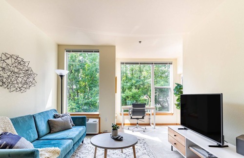 Lloyd District Apartamento | Pet-Friendly 1 BR Apartment in Portland