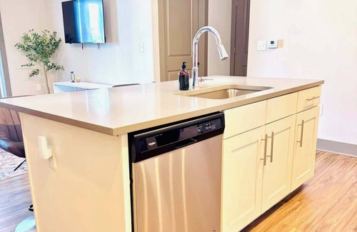 Florida Central Atlantic Coast Apartamento | Pet-Friendly, 15 Min to Parks, King Bed, Amenities