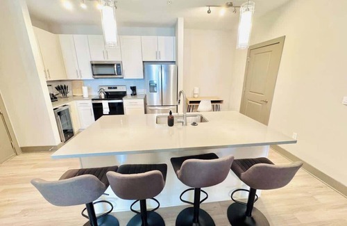 Florida Central Atlantic Coast Apartamento | Pet-Friendly, 15 Min to Parks, King Bed, Amenities