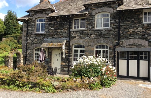 Near Sawrey Cabaña | Casa de campo tradicional con 3 camas y vistas al lago ya las montañas