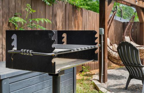 Fort Worth Casa | Pet Friendly 3Br 2Bath Luxe Gem