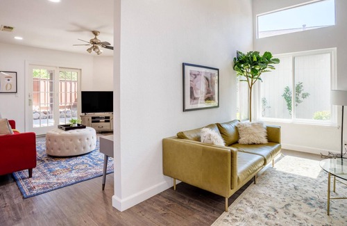 Pleasanton Casa | Pet-Friendly 3BR Home in Pleasanton Near BART
