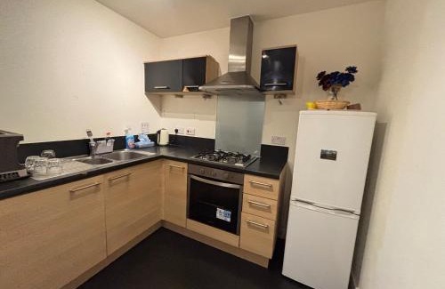 Grays Apartamento | Pet Friendly - 4 Guests - Free Parking