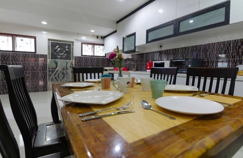 Central District Apartamento | [Pet-friendly] A Spacious 3BR House, FREE Parking