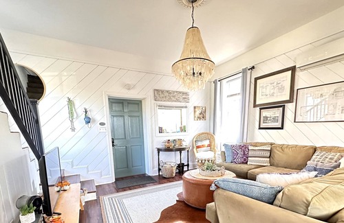 Lynchburg Apartamento | Pet friendly and private carriage house