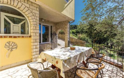 Supetarska Draga Apartamento | Pet Friendly Apartment
