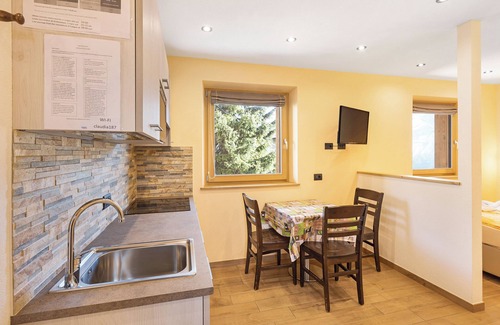 Sant'Anna Apartamento | Apartamento "Angelina Casa Claudia", admite mascotas, con vistas a la montaña y Wi-Fi