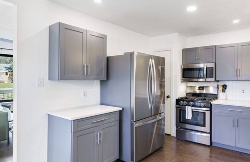 Mueller Casa | Pet Friendly ATX Escape + Game Room + Free Parking