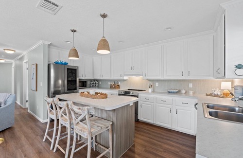Port St. Joe Casa | Pet Friendly Beach House - Hakuna Matata