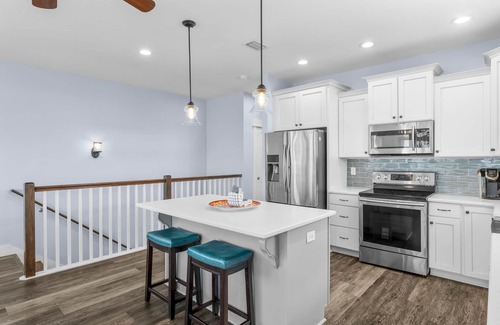 Cape San Blas Casa | Pet Friendly Beach House - Beach Hop