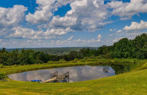 Jefferson Casa | Pet-Friendly Catskills Home with Serene Pond!