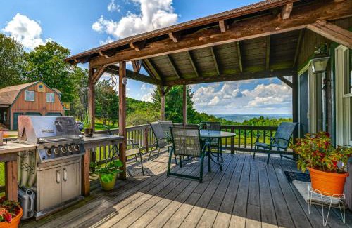 Jefferson Casa | Pet-Friendly Catskills Home with Serene Pond!