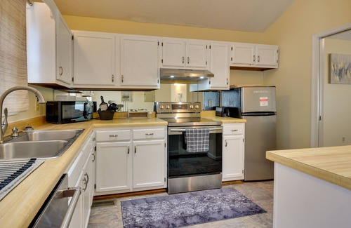 Greensboro Casa | Pet-Friendly Charming Cozy Greensboro Gem 3 Bedroom Home by RedAwning