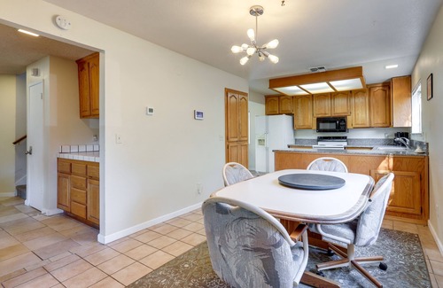 Citrus Heights Casa | Pet-Friendly Citrus Heights Home: Fenced Backyard!
