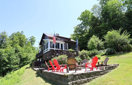 Thornton Casa | Pet Friendly Deluxe White Mountain Private Retreat for a memorable family vacation! (WV68T)