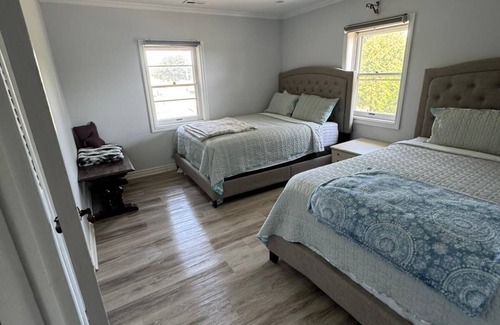 Langton Otro | Pet-friendly farm stay with cozy rooms, open fields, and peaceful sunsets!