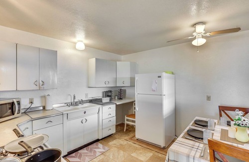 Farmington Casa | Pet-Friendly Farmington Retreat w/Fenced Patio