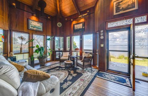Deltaville Casa | Pet-Friendly Gem with Private Dock in Deltaville!