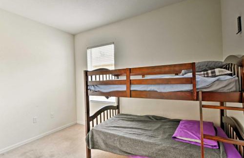 Sebring Casa | Pet-Friendly Gem with Yard and Pool Access in Sebring