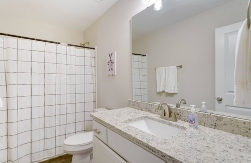 St. Stephens Casa | Pet-Friendly Hickory Vacation Rental 8 Mi to Lake!