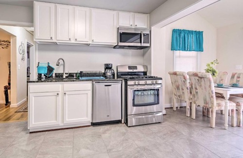 Suitland-Silver Hill Casa | Pet-Friendly Home Less Than 6 Mi to National Mall!
