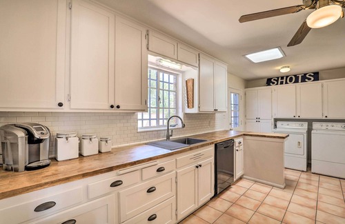 Tucson Casa | Pet-Friendly Home, 4 Miles to U of A Campus